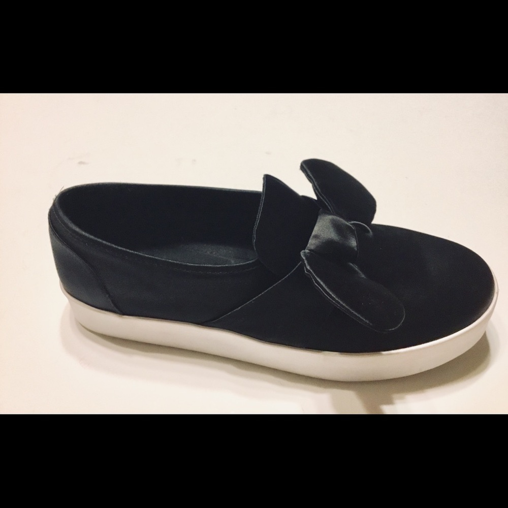 Rebecca Minkoff Stacey Bow Sneakers Black - Picture 6 of 8